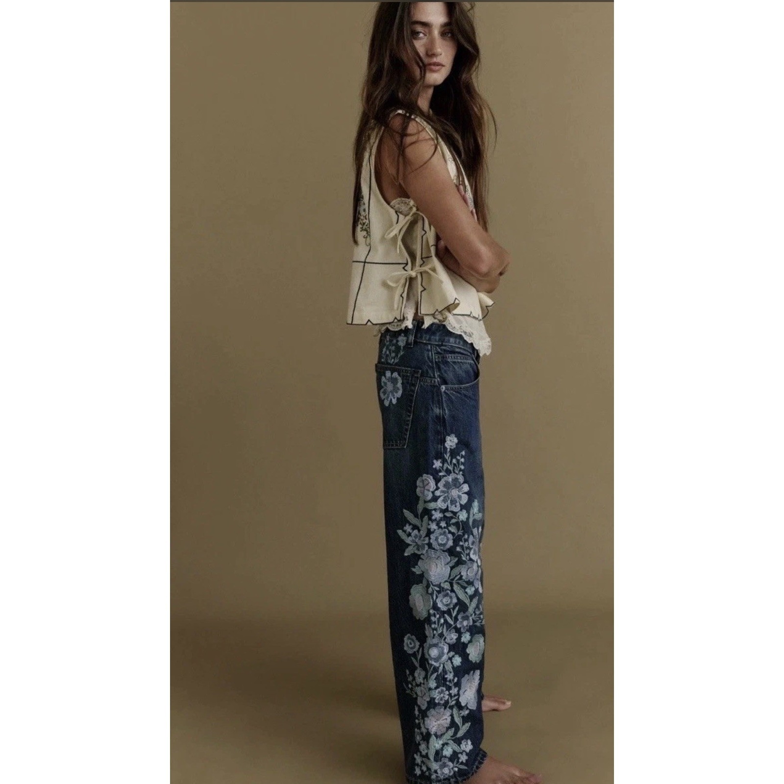 Free People Floral Embroidered Blue Jeans Boho High Rise Denim Size 27 Nwt